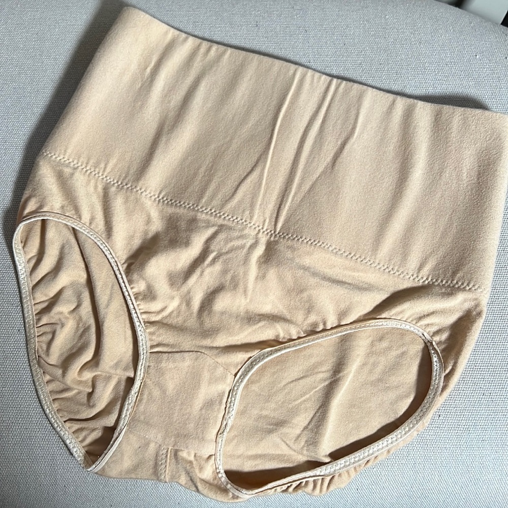 New! Carol Wior Belly Buster Firm control panty beige nude large